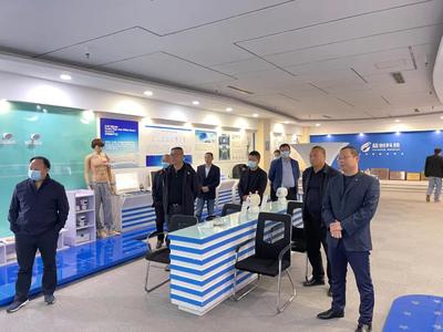 重慶開州區(qū)衛(wèi)健委考察團蒞臨藍創(chuàng)科技，共探數(shù)字醫(yī)療與技術(shù)服務(wù)新路徑